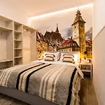 Okbrasov - Apartment & Studio In The Heart Of Old Town, Moments Away From The Black Church